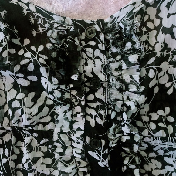 Express Raw Edge Ruffle Button Down Cami - Picture 4 of 6